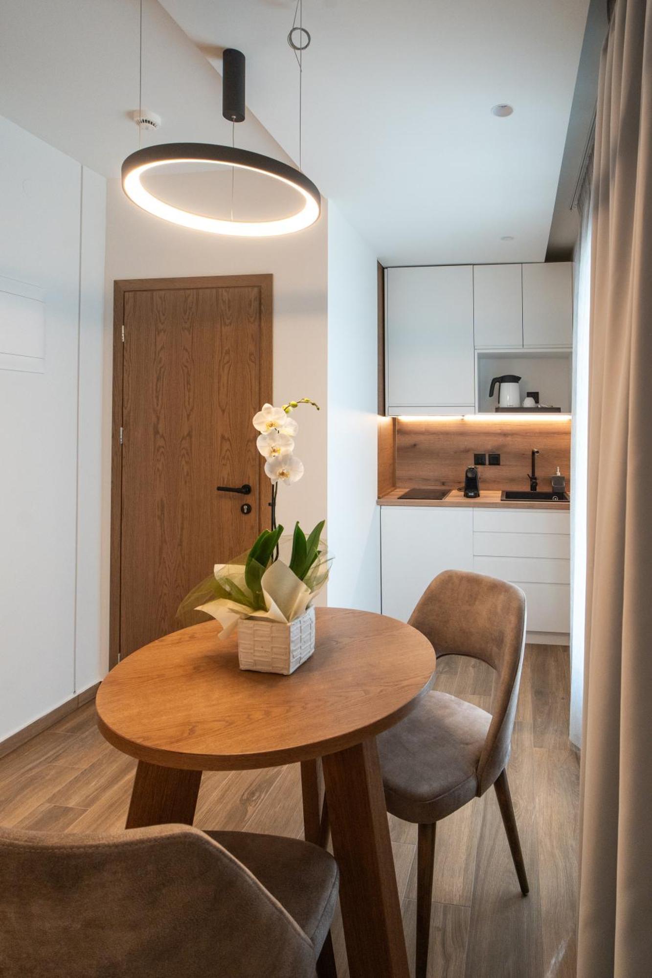 Volos Inn Hotel 外观 照片