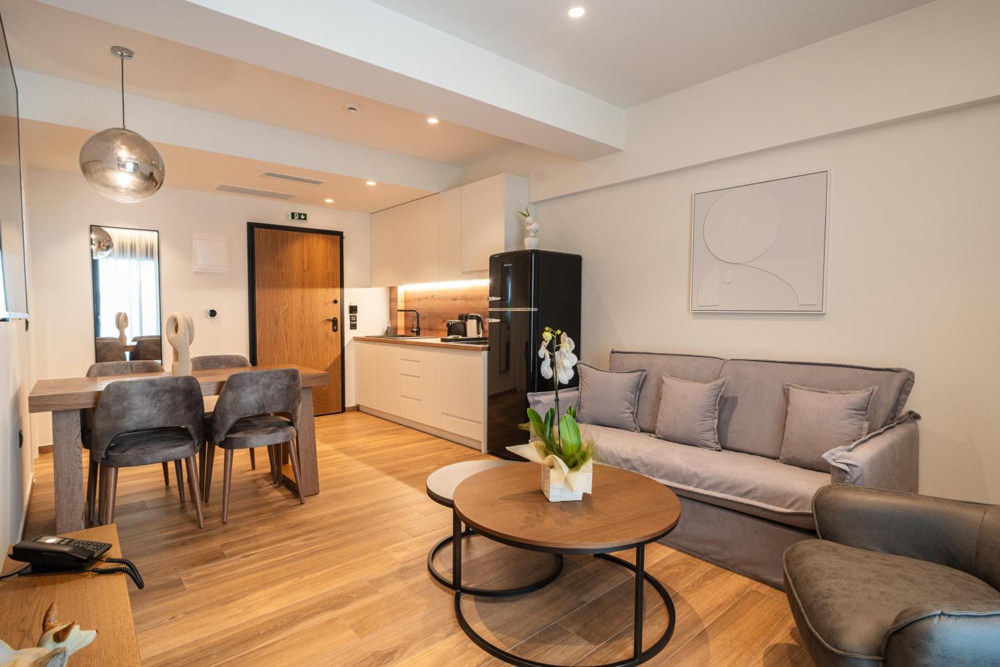 Volos Inn Hotel 外观 照片