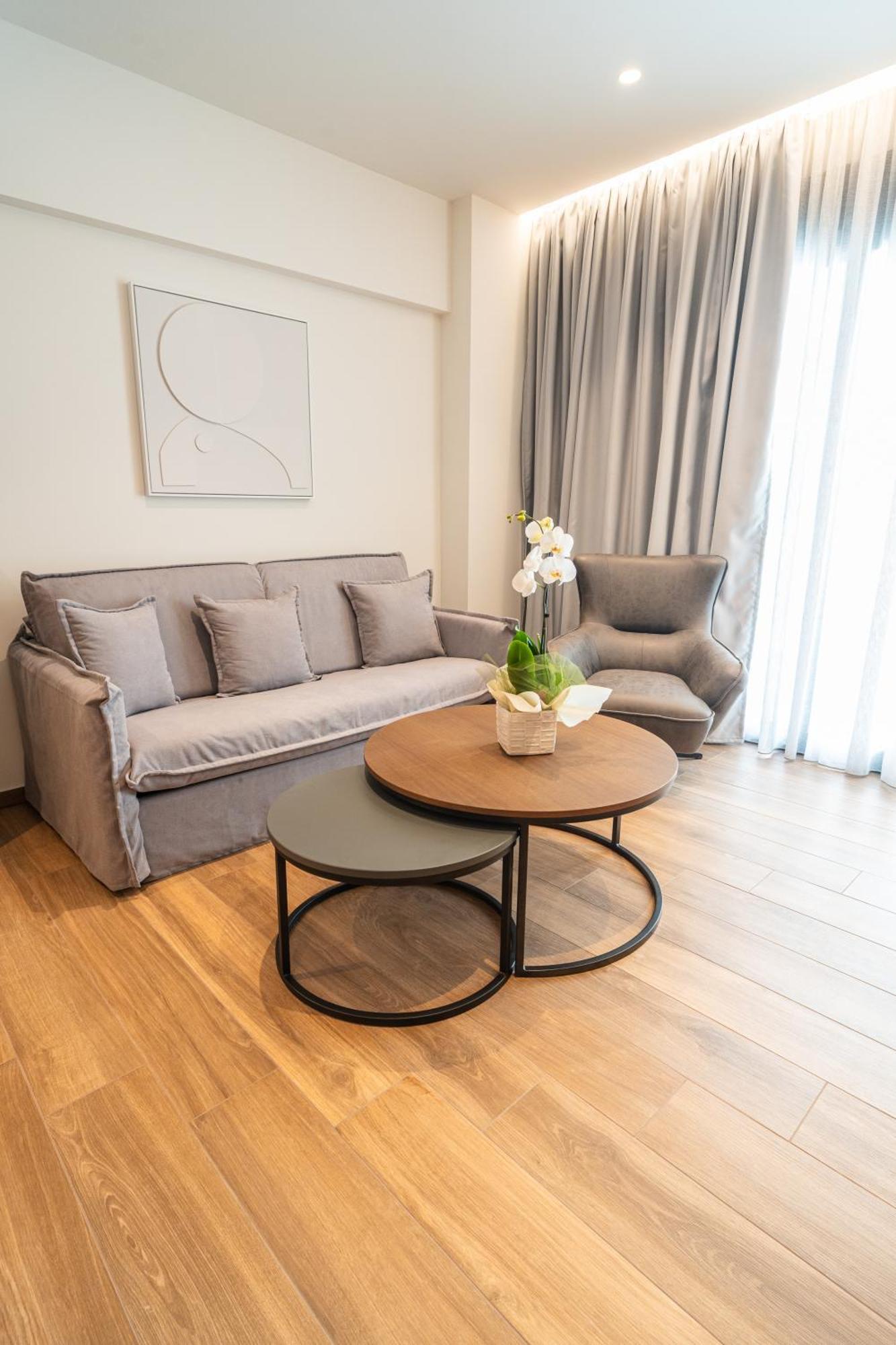 Volos Inn Hotel 外观 照片